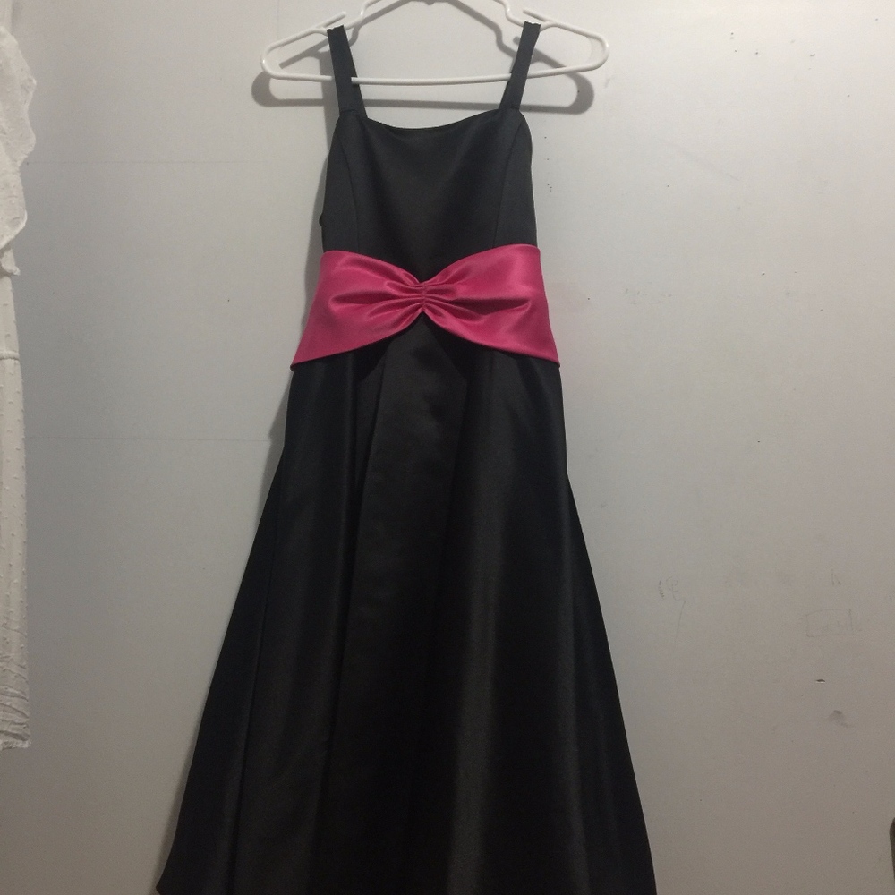 [Good Girl U.S.A.] Black Dress with Hot Pink Belt